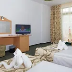 Mena Palace -