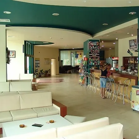 酒店 梅纳皇宫酒店 - 全包 阳光海滩