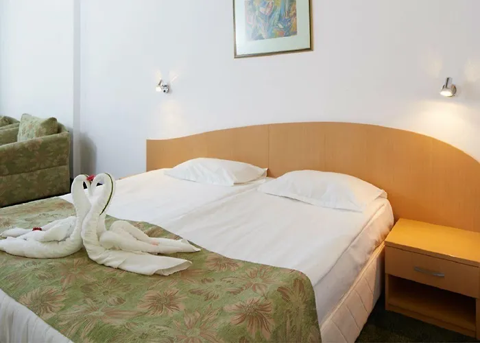 Mena Palace 4* Slantschew brjag