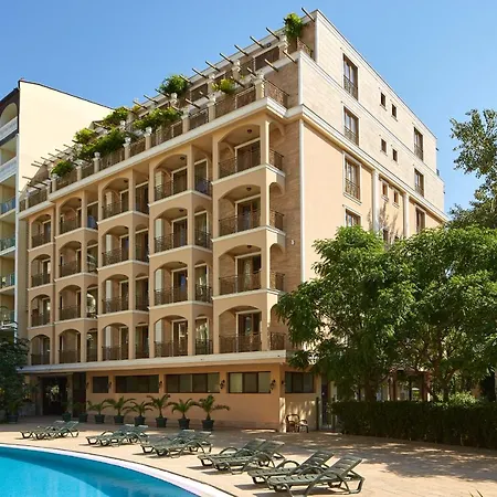 Hotel Mena Palace