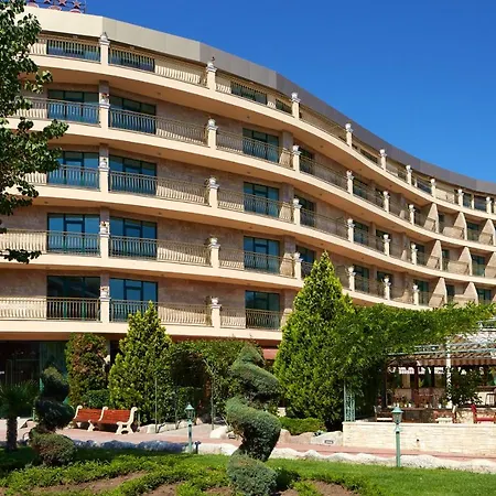 Mena Palace Hotel 4*