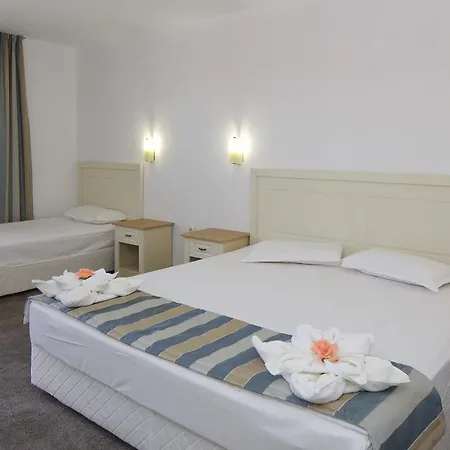 Mena Palace -