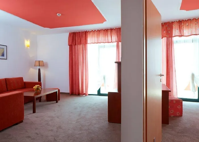 Mena Palace Hotel Sluneční pobřeží