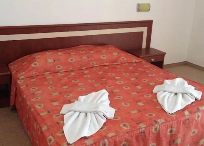 Hotel Mena Palace Sluneční pobřeží